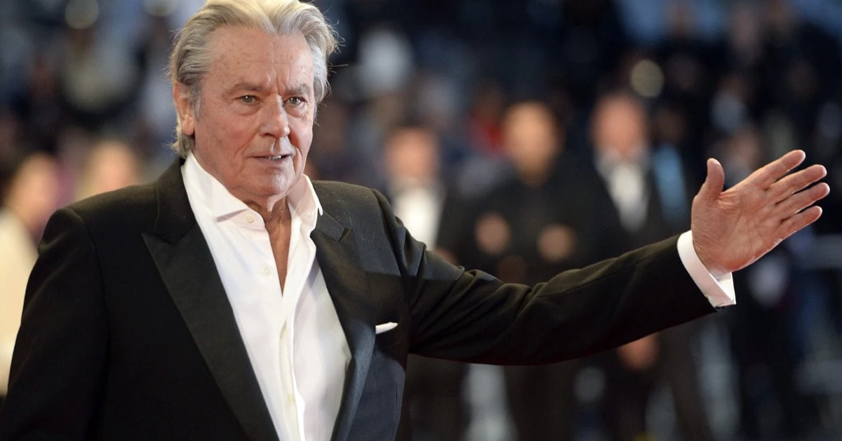 Alain Delon dies at the age of 88