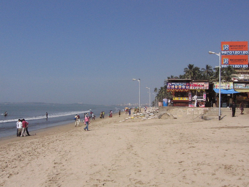 mumbai juhu beach