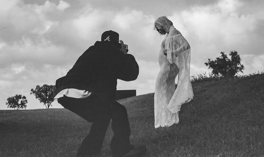 justin bieber with wife