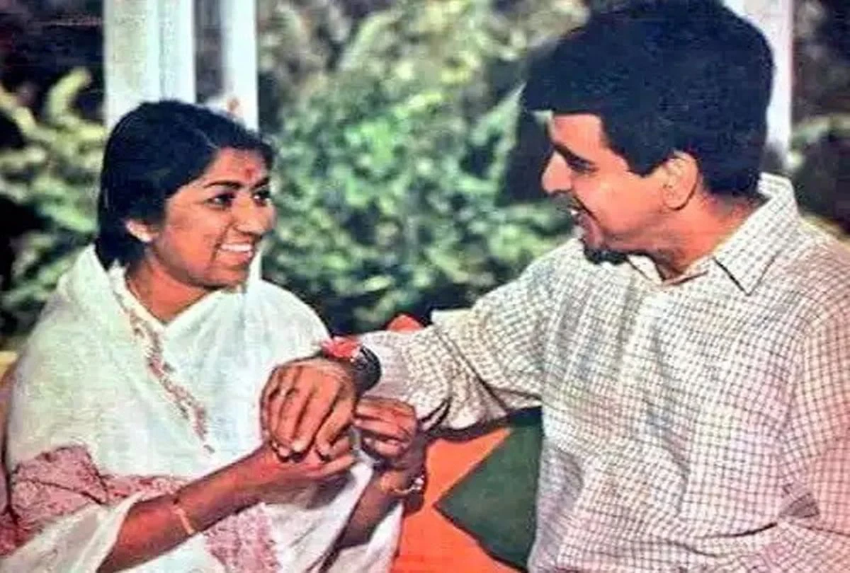 dilip kumar lata mangeshkar