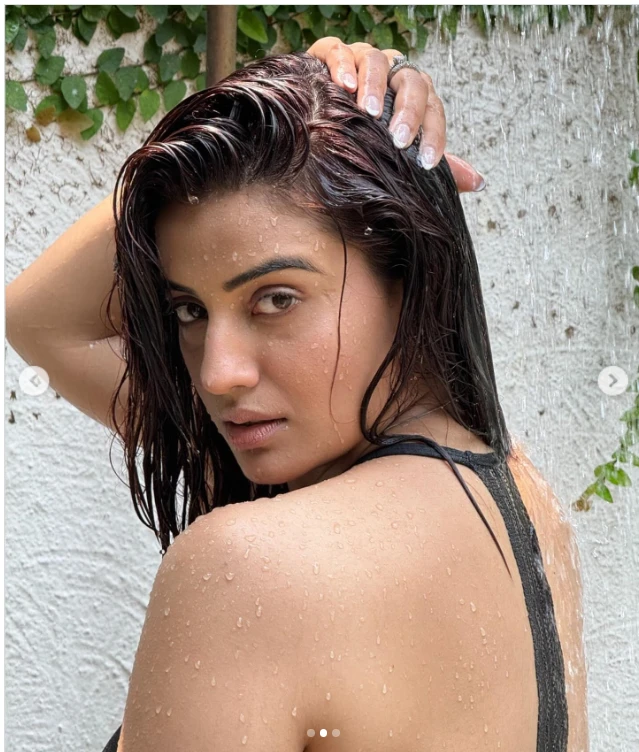 Akshra Singh